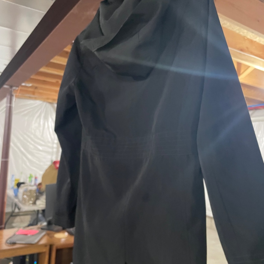 Raincoat - Picture 6 of 16